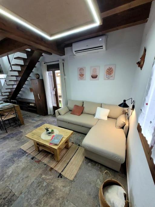 El Pajar De La Plaza Villa Guaso Luaran gambar